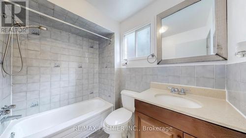 105 Fairglen Avenue, Brampton, ON - Indoor Photo Showing Bathroom