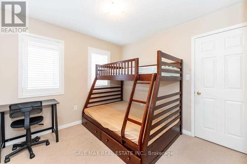 67 Decker Hollow Circle, Brampton, ON - Indoor Photo Showing Bedroom