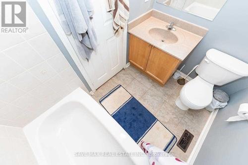 67 Decker Hollow Circle, Brampton, ON -  Photo Showing Bathroom