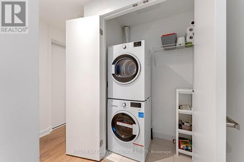 502 - 28 Ann Street, Mississauga, ON - Indoor Photo Showing Laundry Room