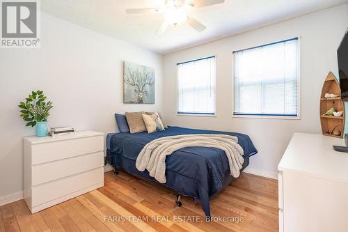 3 Artesian Avenue, East Gwillimbury, ON - Indoor Photo Showing Bedroom