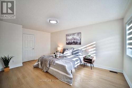 55 Samantha Crescent, Brampton, ON - Indoor Photo Showing Bedroom