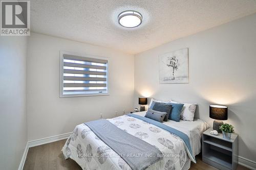 55 Samantha Crescent, Brampton, ON - Indoor Photo Showing Bedroom