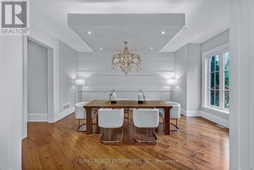 1370 Oak Lane, Mississauga, ON - Indoor Photo Showing Dining Room