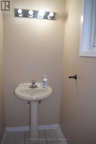 39 Feather Reed Way, Brampton, ON - Indoor Photo Showing Bathroom