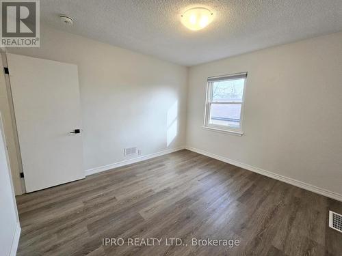 (Upper) - 371 East 28Th Street, Hamilton, ON - Indoor Photo Showing Other Room