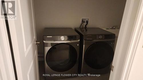 17 Hummingbird Grove, Adjala-Tosorontio, ON - Indoor Photo Showing Laundry Room