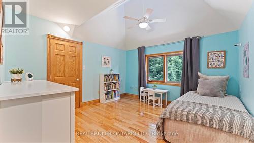 12 North Street, Brantford, ON - Indoor Photo Showing Bedroom