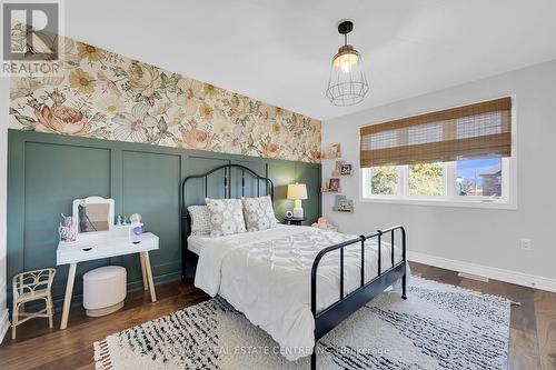 53 Diana Avenue, Grimsby, ON - Indoor Photo Showing Bedroom