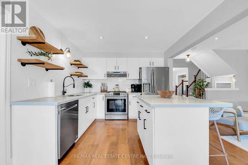 53 Diana Avenue, Grimsby, ON - Indoor Photo Showing Kitchen With Upgraded Kitchen