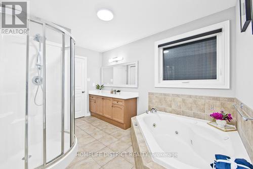 74 Hall Avenue, Guelph, ON - Indoor Photo Showing Bathroom