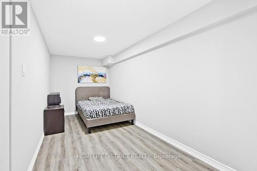 74 Hall Avenue, Guelph, ON - Indoor Photo Showing Bedroom