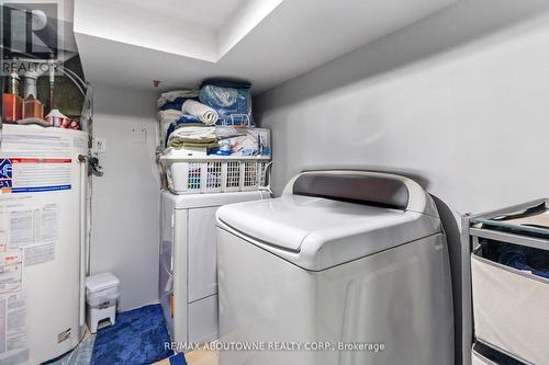 136 Brantdale Avenue, Hamilton, ON - Indoor Photo Showing Laundry Room