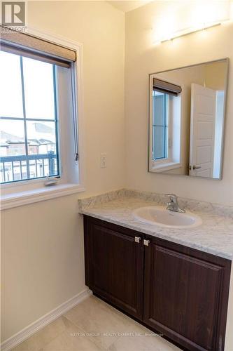 49 Holder Drive, Brantford, ON - Indoor Photo Showing Bathroom