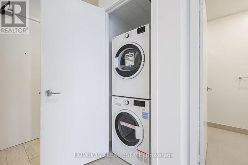 Ph12 - 55 Mercer Street, Toronto, ON - Indoor Photo Showing Laundry Room