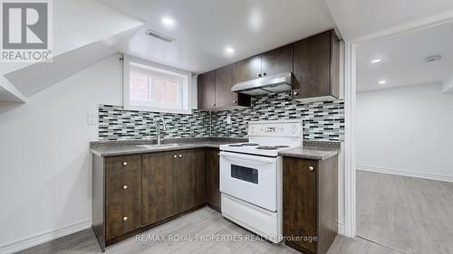 18 Graylee Avenue, Toronto, ON - Indoor Photo Showing Kitchen