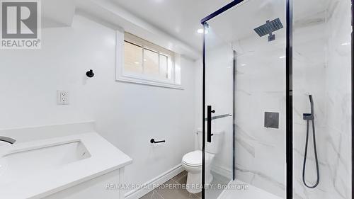 18 Graylee Avenue, Toronto, ON - Indoor Photo Showing Bathroom