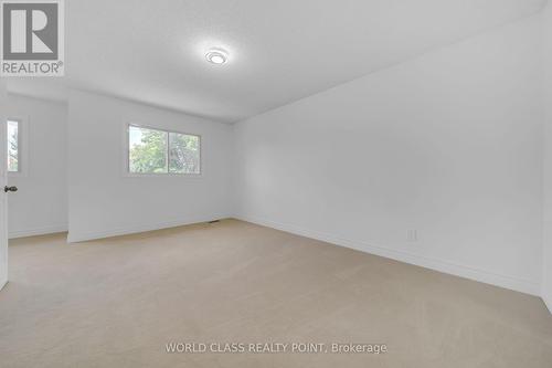 202 Bridgewater Avenue, Whitby, ON - Indoor Photo Showing Other Room