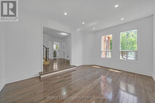 202 Bridgewater Avenue, Whitby, ON - Indoor Photo Showing Other Room