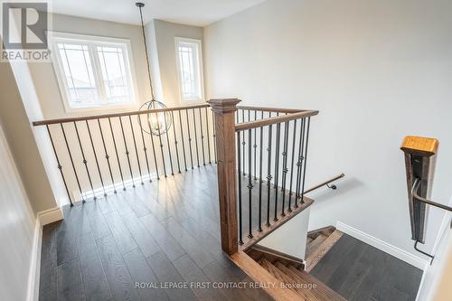 34 Lowry Court, Barrie, ON - Indoor Photo Showing Other Room