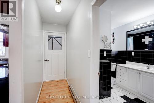 339 Winnifred Drive, Georgina, ON - Indoor Photo Showing Other Room