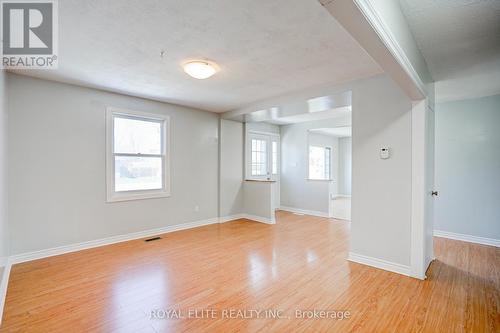 339 Winnifred Drive, Georgina, ON - Indoor Photo Showing Other Room