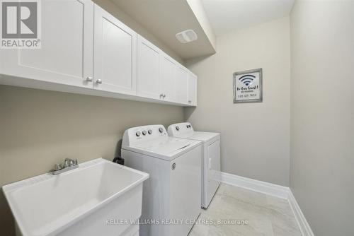 66 Robert Wilson Crescent, Georgina, ON - Indoor Photo Showing Laundry Room