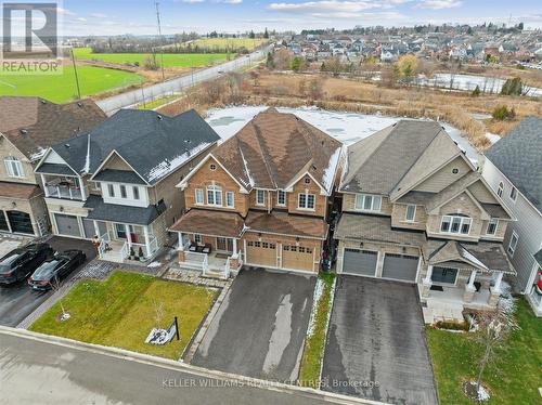 66 Robert Wilson Crescent, Georgina, ON - Outdoor With Facade