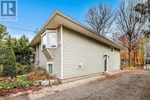 2049 Kate Avenue, Innisfil, ON - Outdoor