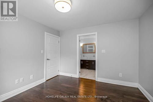 2049 Kate Avenue, Innisfil, ON - Indoor Photo Showing Other Room