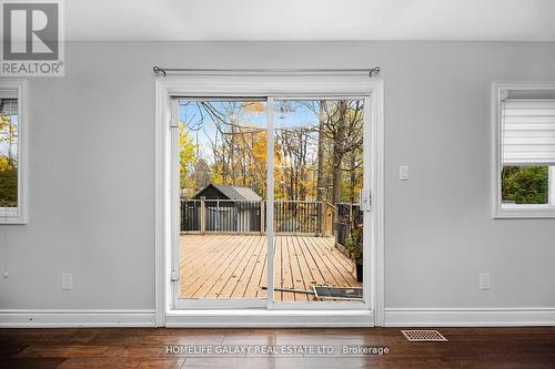 2049 Kate Avenue, Innisfil, ON - Indoor Photo Showing Other Room