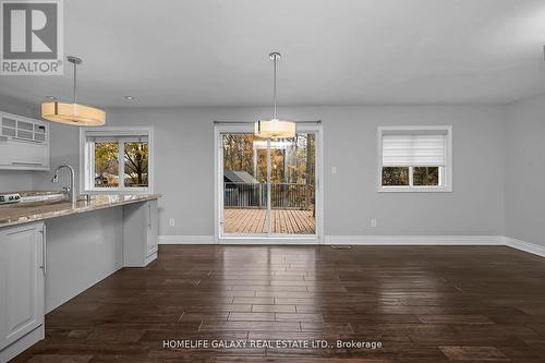 2049 Kate Avenue, Innisfil, ON - Indoor