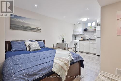 153 Rustle Woods Avenue, Markham, ON - Indoor Photo Showing Bedroom