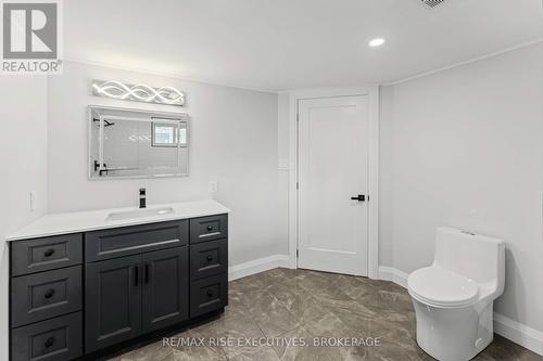 1218 Johnson Street, Kingston (Central City West), ON - Indoor Photo Showing Bathroom