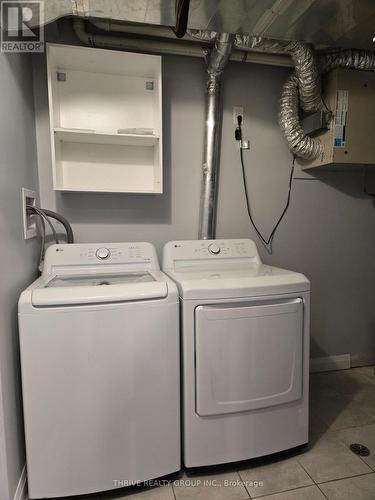 3 - 469 Elizabeth Street, London, ON - Indoor Photo Showing Laundry Room