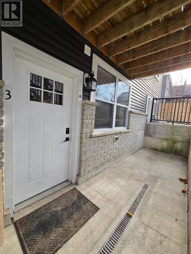 3 - 469 Elizabeth Street, London, ON - Outdoor With Exterior