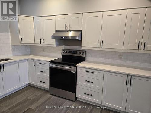 3 - 469 Elizabeth Street, London, ON - Indoor Photo Showing Kitchen