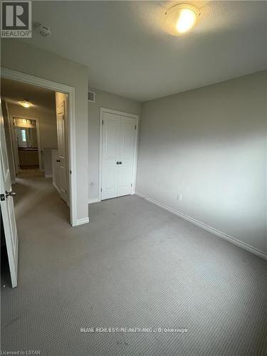 1266 Michael Circle, London, ON - Indoor Photo Showing Other Room