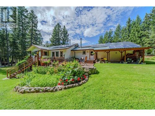 5208 Davis Road, 108 Mile Ranch, BC - Outdoor With Deck Patio Veranda