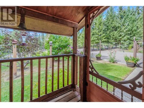 5208 Davis Road, 108 Mile Ranch, BC - Outdoor With Deck Patio Veranda With Exterior