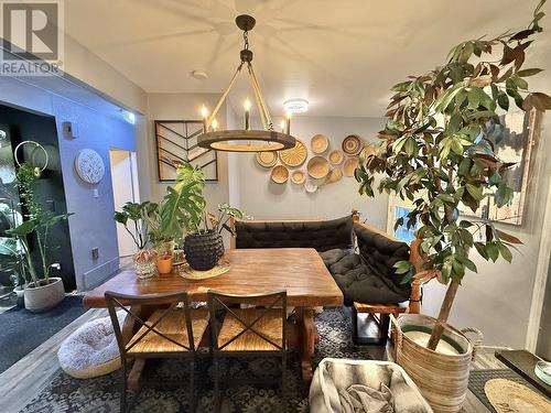 1173 Yorston Avenue, Quesnel, BC - Indoor Photo Showing Dining Room