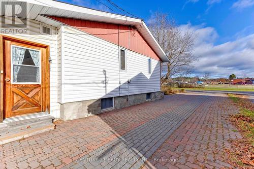 508 Aberdeen Street, Renfrew, ON - Outdoor With Exterior