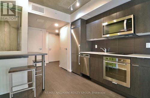 2709 - 105 Champagne Avenue S, Ottawa, ON - Indoor Photo Showing Kitchen With Stainless Steel Kitchen