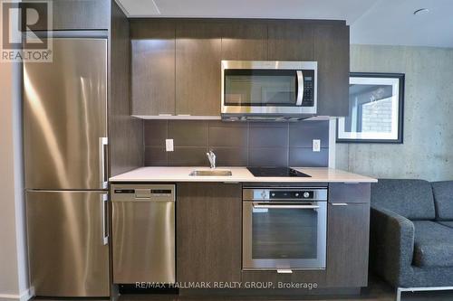 2709 - 105 Champagne Avenue S, Ottawa, ON - Indoor Photo Showing Kitchen With Stainless Steel Kitchen With Upgraded Kitchen