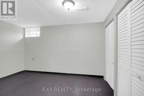 8 Henfield Avenue, Ottawa, ON - Indoor Photo Showing Other Room