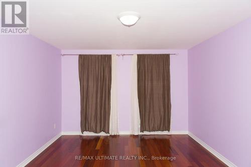 4 Jessie Drive, Toronto, ON - Indoor Photo Showing Other Room