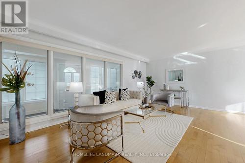 18 Olsen Drive, Toronto, ON - Indoor Photo Showing Living Room