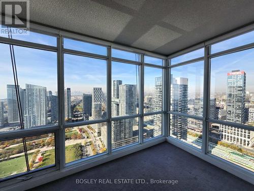 4503 - 15 Fort York Boulevard, Toronto, ON - Indoor Photo Showing Other Room