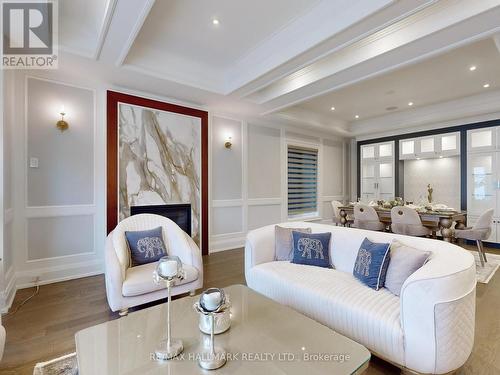 145 Norton Avenue, Toronto, ON - Indoor Photo Showing Living Room