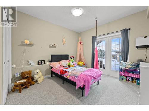 875 Sahali Terrace Unit# 501, Kamloops, BC - Indoor Photo Showing Bedroom